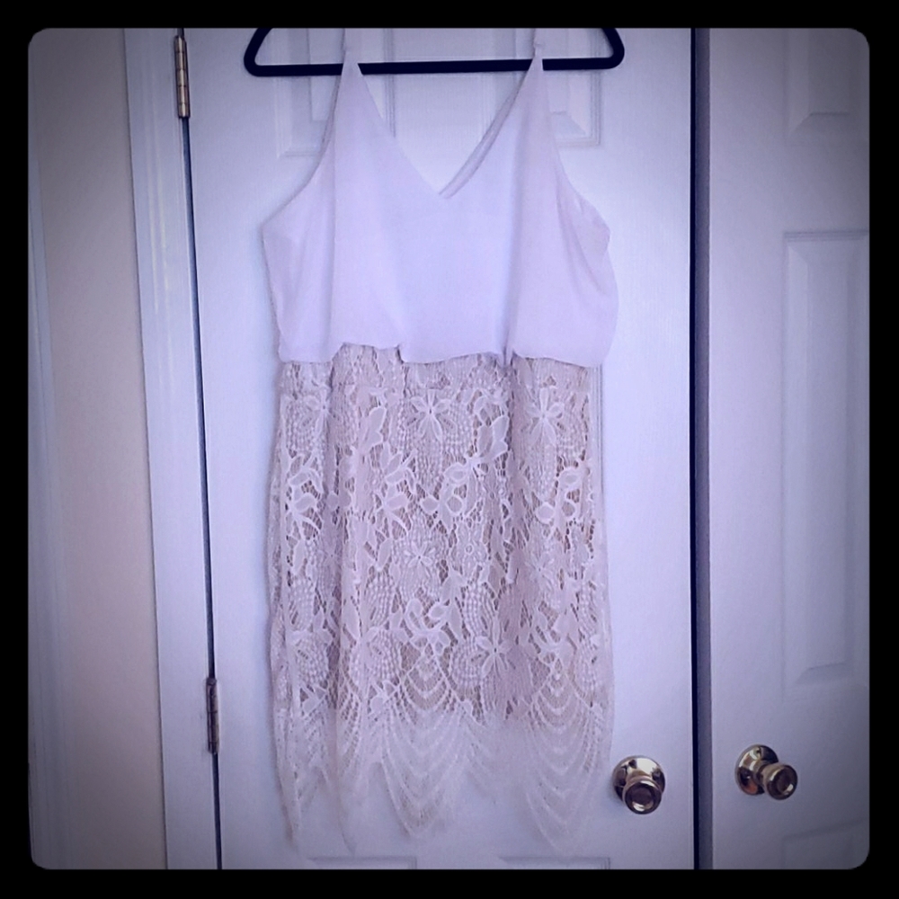 VENUS White/Beige Dress